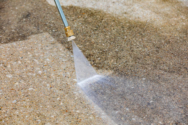 Best Pool Deck Cleaning  in Katonah, NY